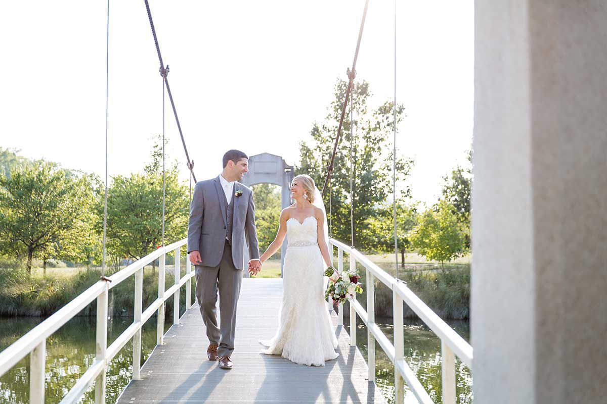 BB_Graesser-gordon-bride-groom-596.jpg